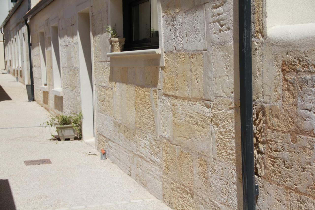 Le Clos Du Square - Climatise Rochefort (Charente-Maritime) Exterior foto